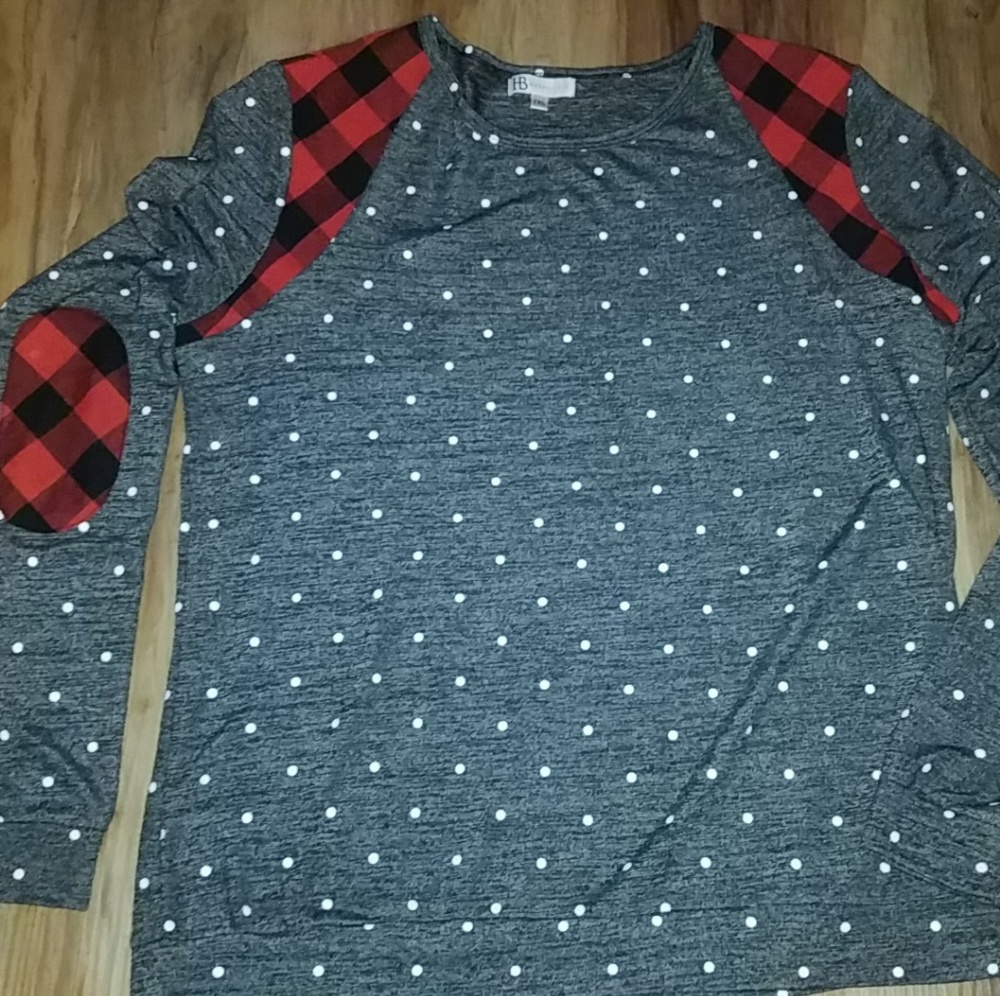 1XL buffalo plaid & polka dots sweater